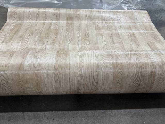 Линолеум бытовой Lino HOME 18-0.1 Дизайн - ДУБ СВЕТЛЫЙ 3 2.0 м - 2