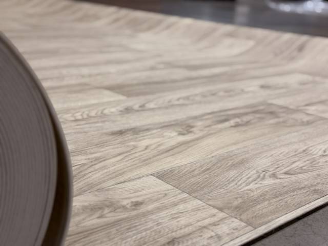 Линолеум полукоммерческий LiNO HOME TEXTiLE Дизайн - ДУБ БЕРГЕН T033 3.0 м - 2