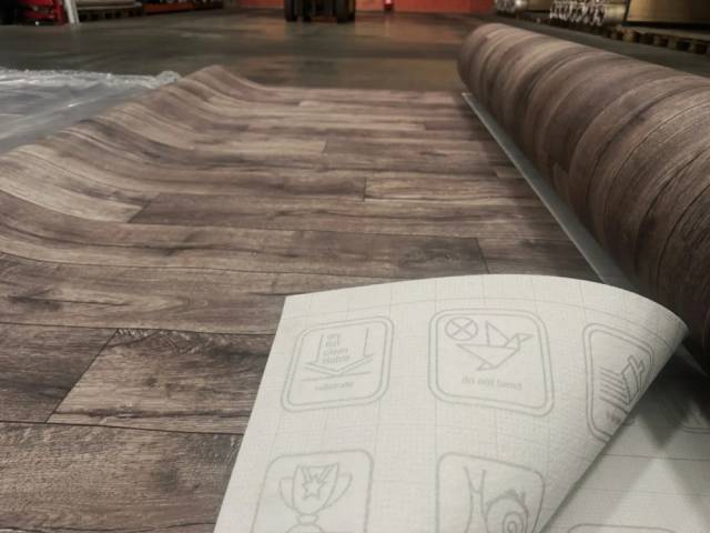 Линолеум полукоммерческий LiNO HOME iMPERiA Дизайн - ДУБ БЕРГЕН 17 3.0 м - 2
